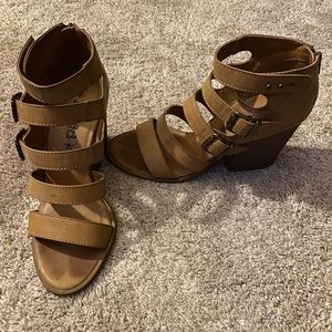 Mudd heels, brown, in great shape